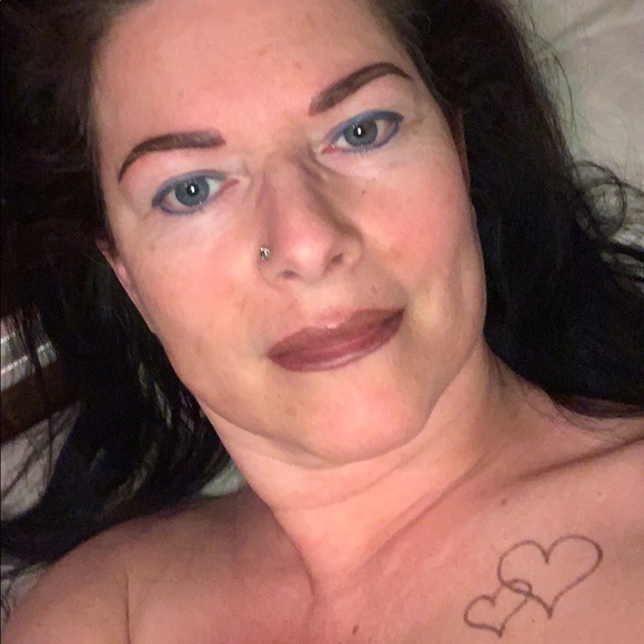 Meet your Posher, Lori - Picture 1 of 1